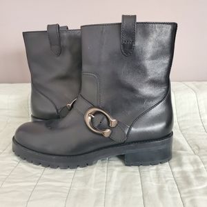 Coach boots